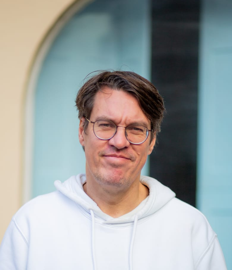 Dan Lowe - Psychotherapist